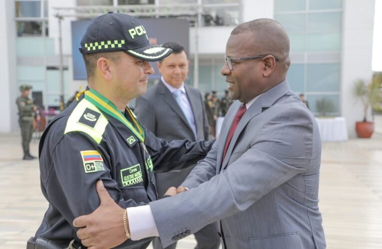 Gobernación del Cauca participó en los 86 años del Departamento de Policía Cauca