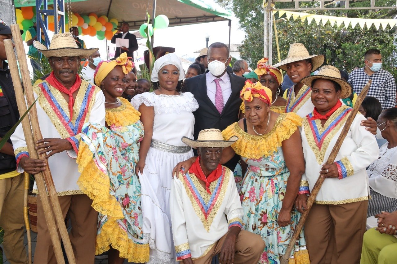 Las organizaciones étnicas y sociales conmemoraron los 2 años de cambio de Realidades en Oportunidades13