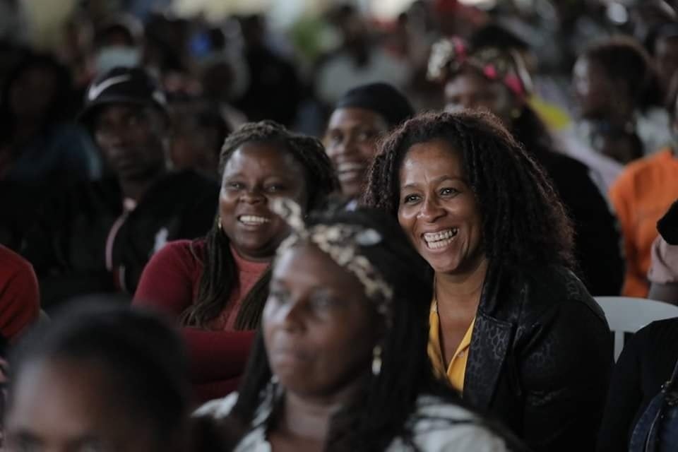 Las vías son desarrollo, seguridad, comunicación y mejor calidad de vida2