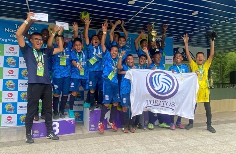 ¡¡¡Los Quilichagüeños son campeones!!!