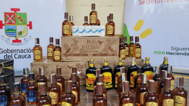 Más de 160 unidades de ron y cigarrillos de contrabando incautadas por el Gobierno Departamental en Inzá