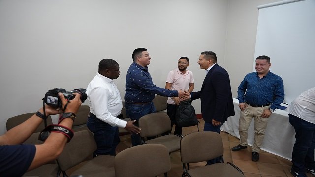 Más tecnología para una salud oportuna y de calidad en Tierradentro 34 Más tecnología para una salud oportuna y de calidad en Tierradentro