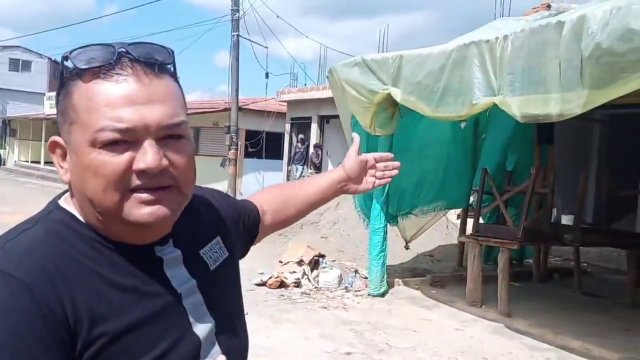 NO QUIEREN QUE SE DESALOJE A UNA MUJER COMERCIANTE DE MONDOMO CAUCA