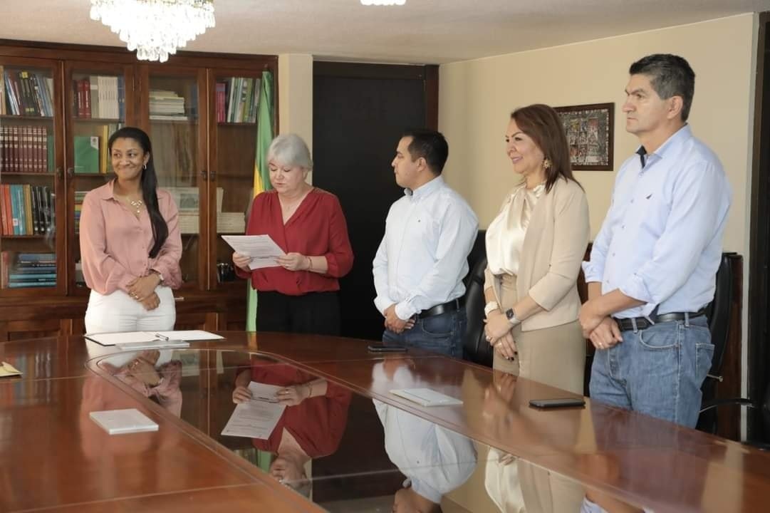 Nueva jefe de Control Interno de la Empresa Social del Estado Tierradentro-ESE4