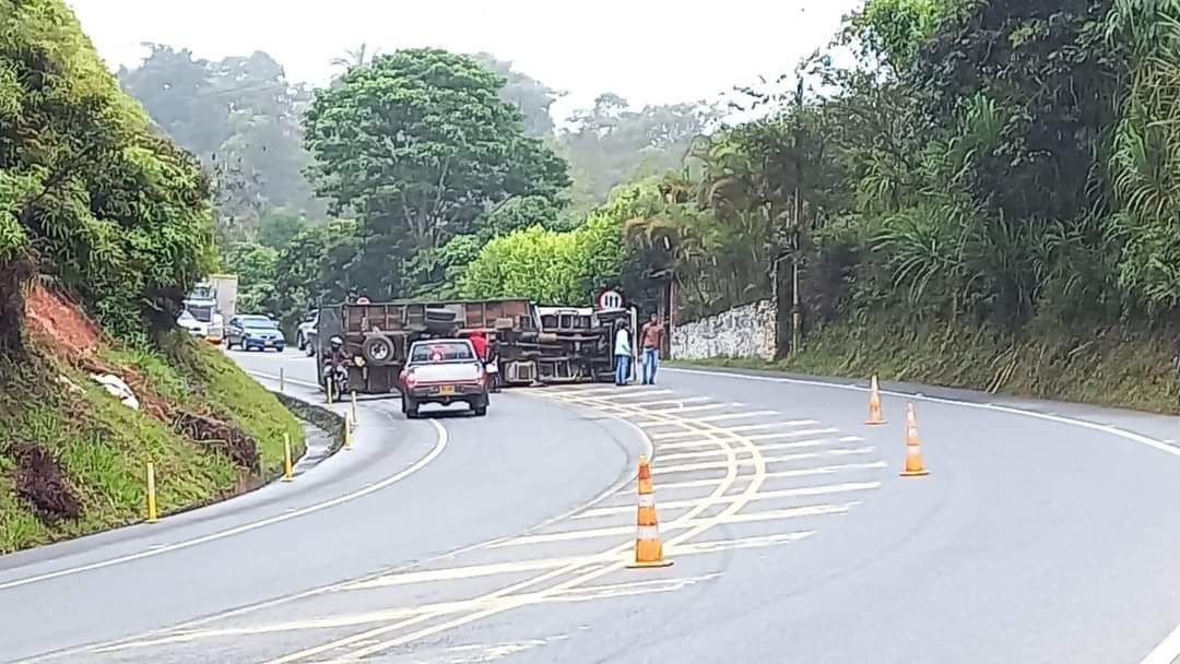 PASO RESTRINGIDO HACIA POPAYAN