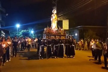 PROCESION ADULTOS JUEVES SANTO PARROQUIA NUESTRA SENORA DE GUADALUPE