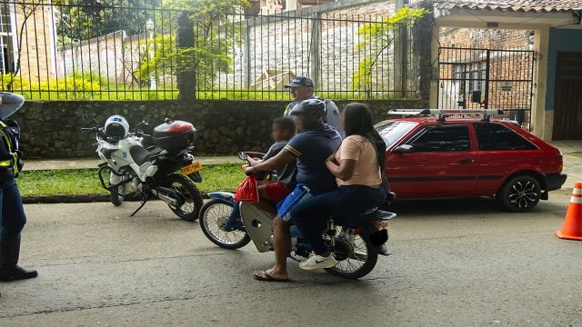 Por una movilidad segura! Secretaría de Movilidad de Quilichao intensifica campañas en zonas escolares5