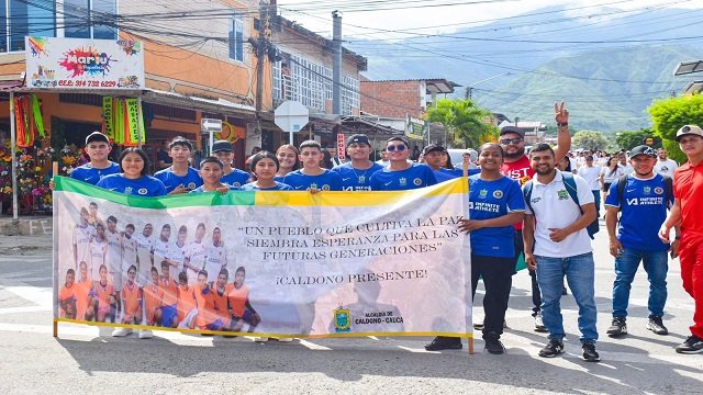 Quilichao le apuesta a la paz a punta de goles en “Rodamos el Balón por la Paz”