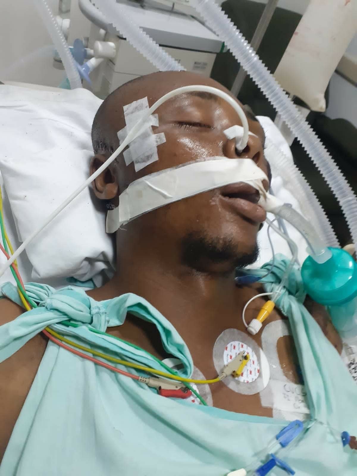 SE BUSCAN SUS FAMILIARES