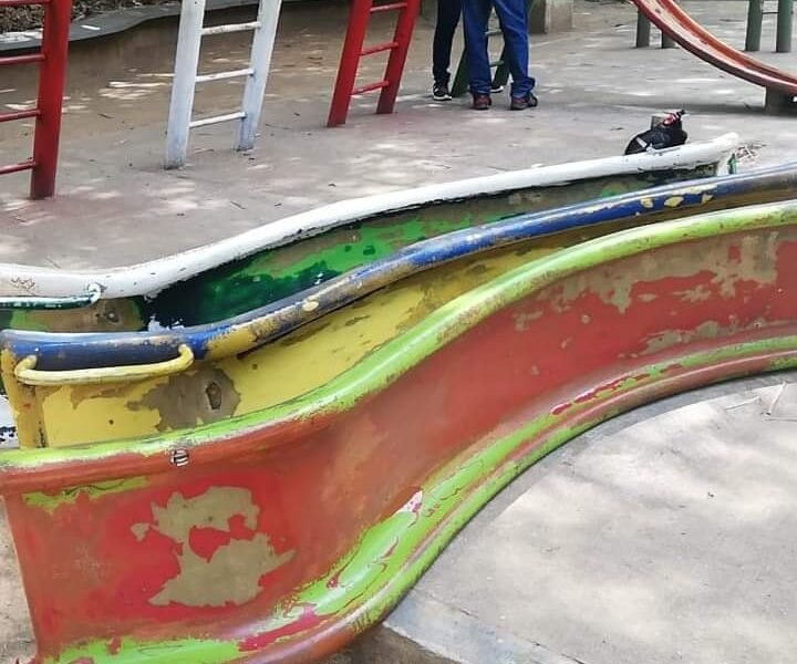 Se inició la recuperación del parque infantil1