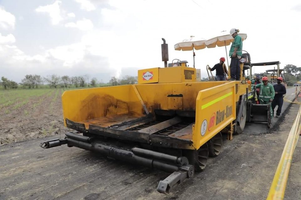 #SíAvanzamos a través de la 'Revolución Vial' y obras para la paz15