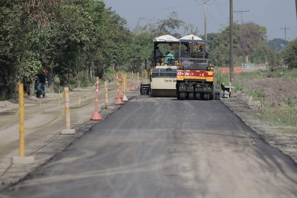 #SíAvanzamos a través de la 'Revolución Vial' y obras para la paz3