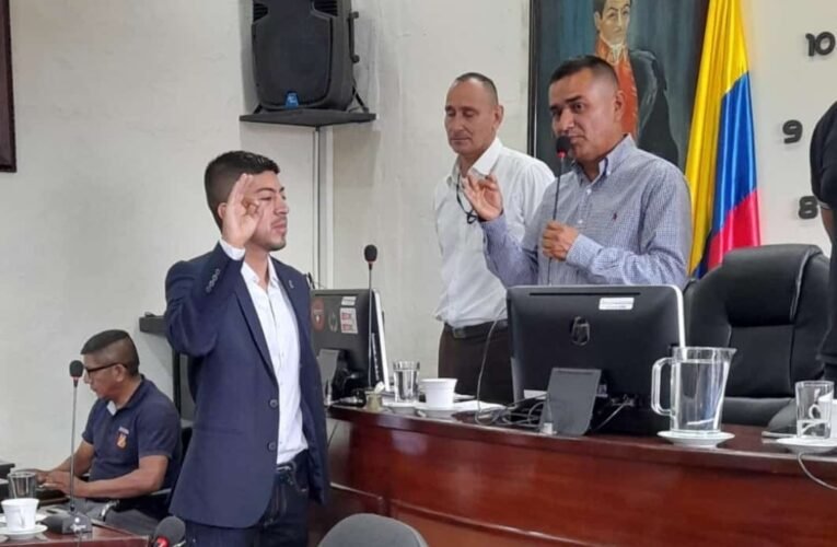 Tomó posesión nuevo concejal de Santander de Quilichao