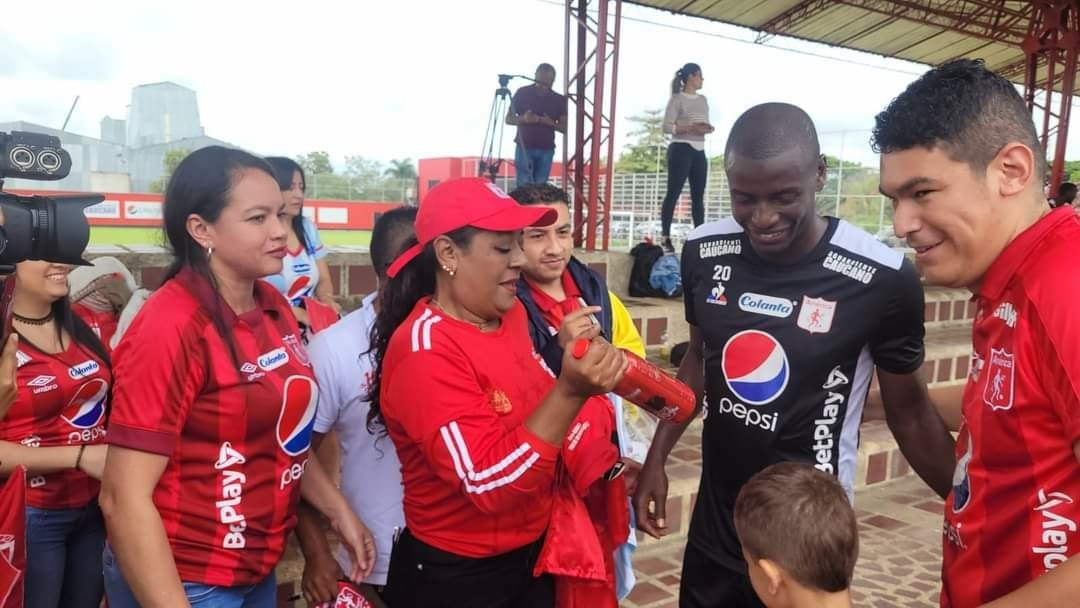 Un día inolvidable para los participantes de la Preventa, junto al equipo que nos hace vibrar de emoción y de pasión14