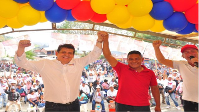 Víctor Ramírez habló alto y claro en Tacueyó y se comprometió con Toribío