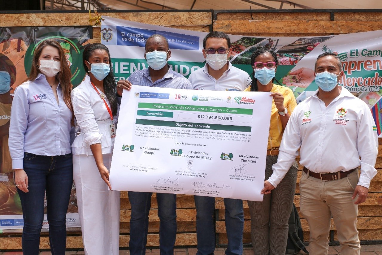 El Pacífico avanza con inversión social «Vivienda social para el campo»