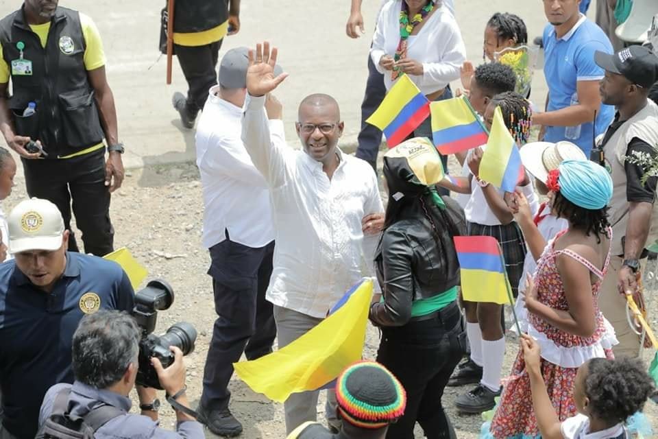 el acto de entrega de mandato popular a la Vicepresidenta de la República, Francia Márquez9