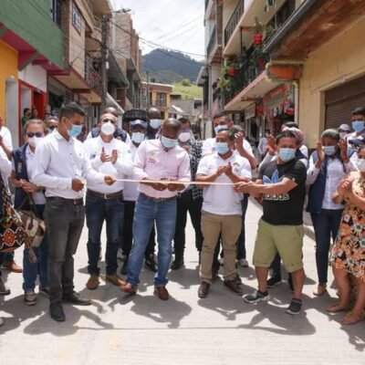 inauguramos la vía Florencia, límites con San Pablo, Nariño7