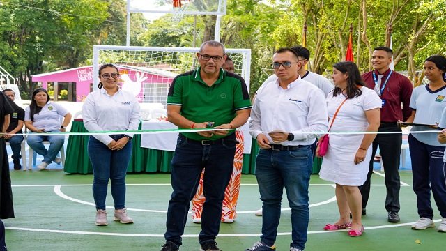 ¡Alianza que transforma! Más de 5.000 estudiantes de Quilichao estrenan dos nuevas cubiertas deportivas