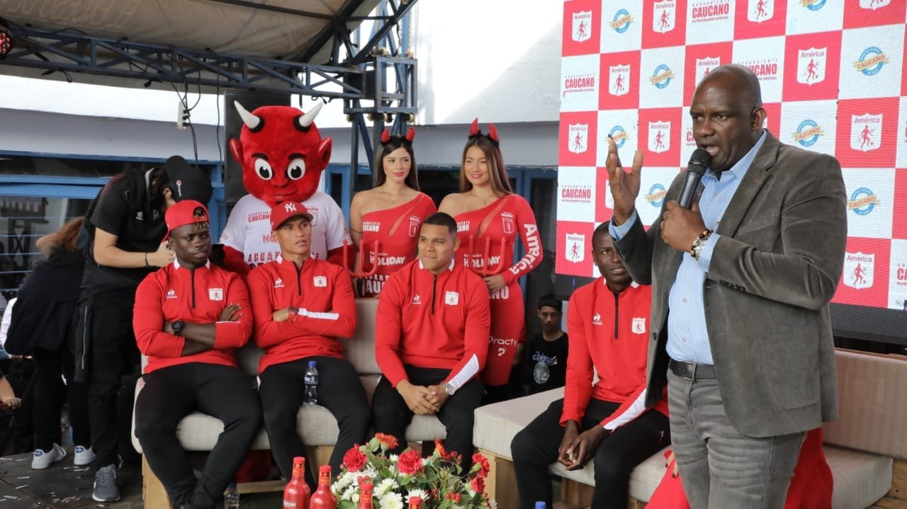 ¡Estamos de fiesta! El deporte, la educación y la salud son #MotivosParaAvanzar12