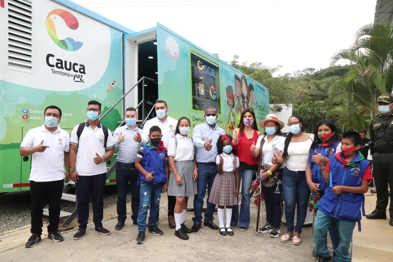 ¡Trabajamos en equipo por un regreso seguro a la presencialidad!5